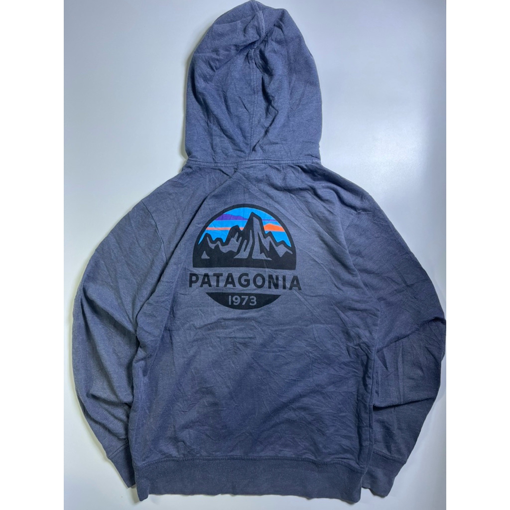 เสื้อ Hoodie Patagonia ของแท้ ไซส์ L