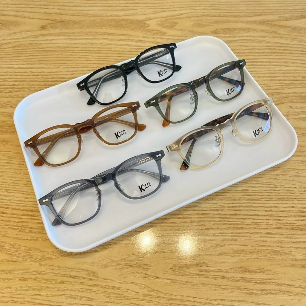 KKR EYEWEAR แว่นกรองแสงบลูบล็อก BOX12022 ป้องกันแสงสีฟ้า กรอบแข็งแรงเปลี่ยนเลนส์สายตาได้ มีค่าสายตา (บริการปลายทาง)