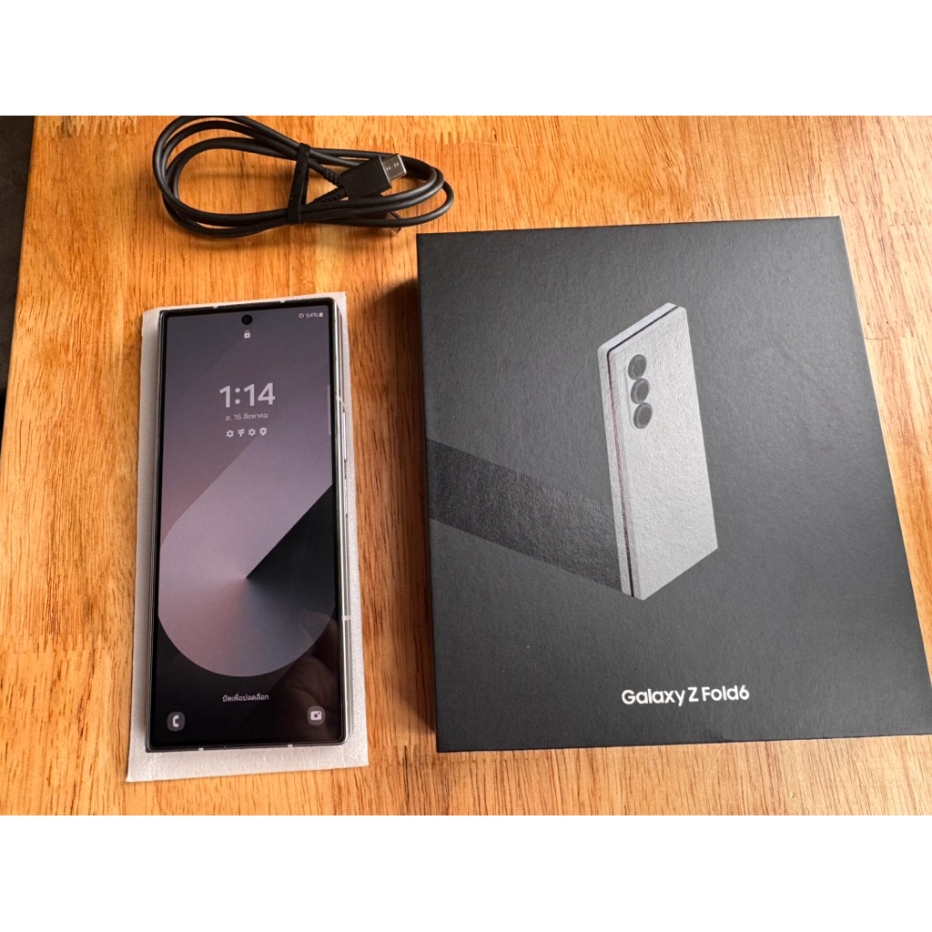 Samsunng Z fold 6 ram 12/256 มือสอง