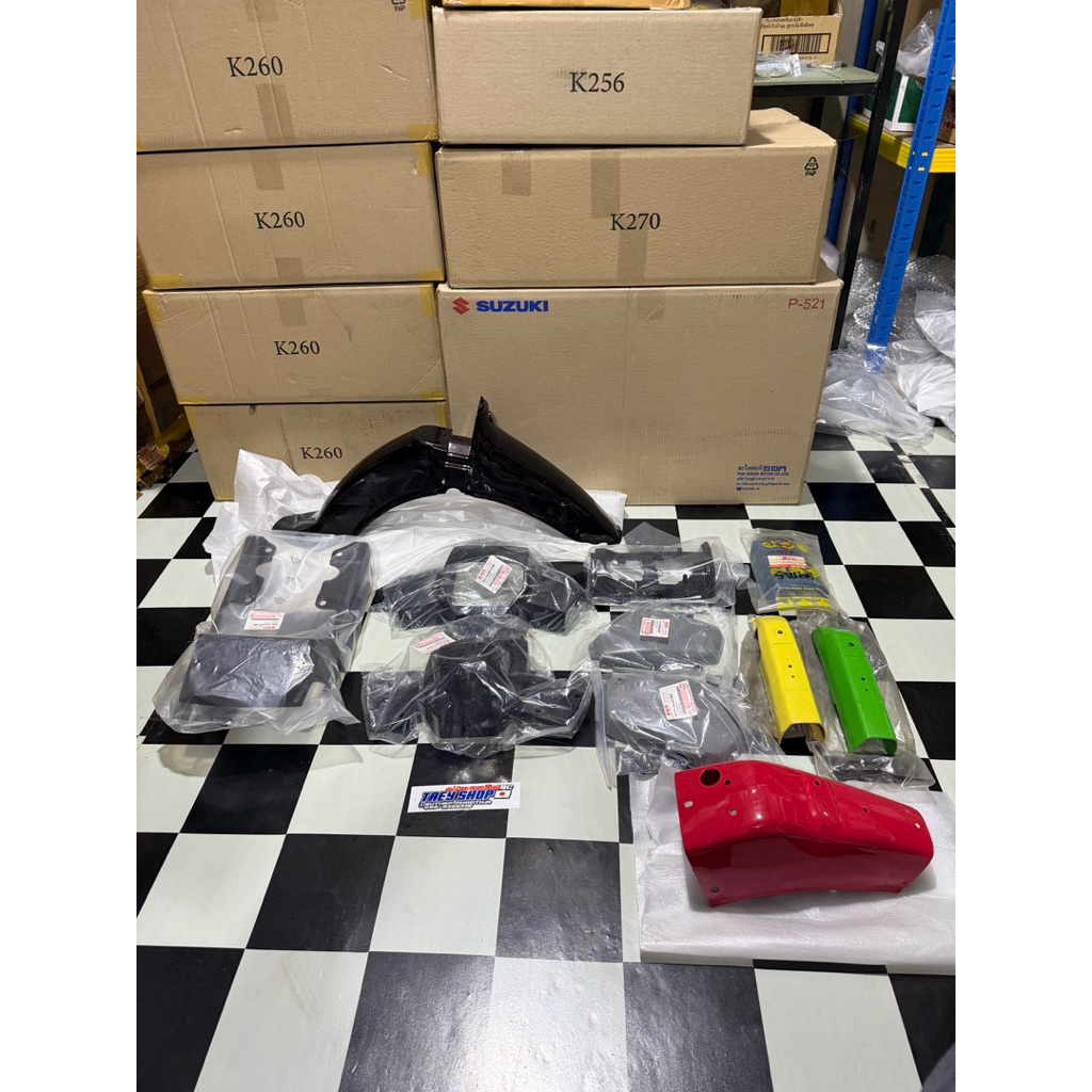 ชุดสี Suzuki แท้RC80-100 เป็นชุดสีงานดิบและคละสี(แบบครบชุด)