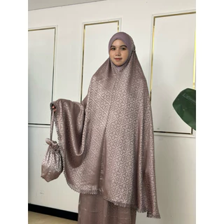 ผ้าละหมาด รุ่น Asiyah งานซาติน ซิลค มีกระเป๋า