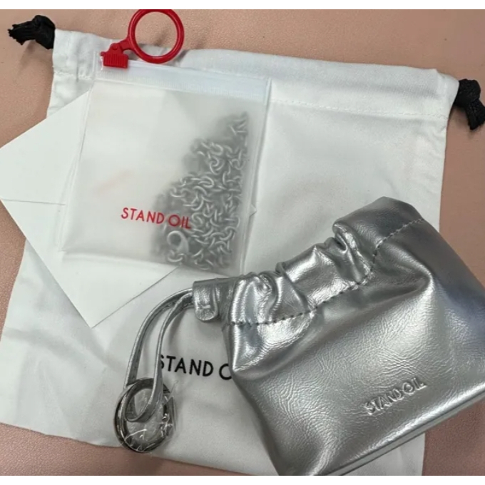 Stand Oil Pandoro Mini (Silver, Cream)