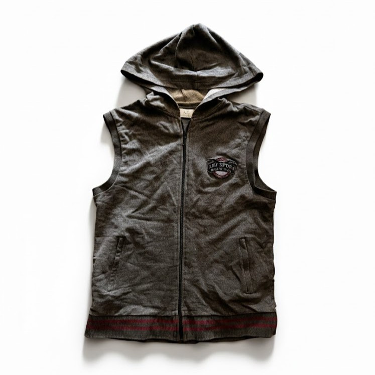 เสื้อกั้ก เสื้อกันหนาว AIIZ มีฮูด มือสอง