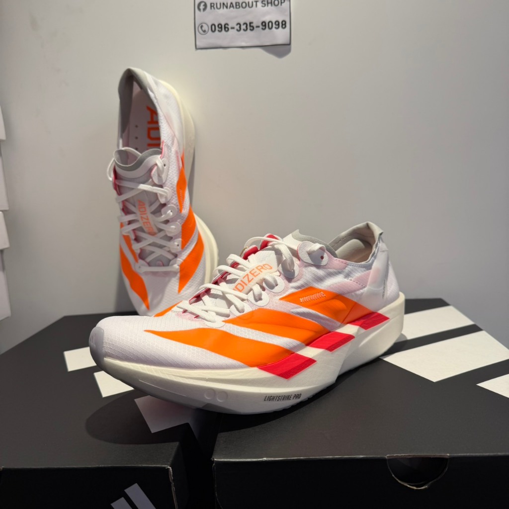 ADIZERO TAKUMI SEN 11 MEN สี FTWWHT/LUOR/LUCRED