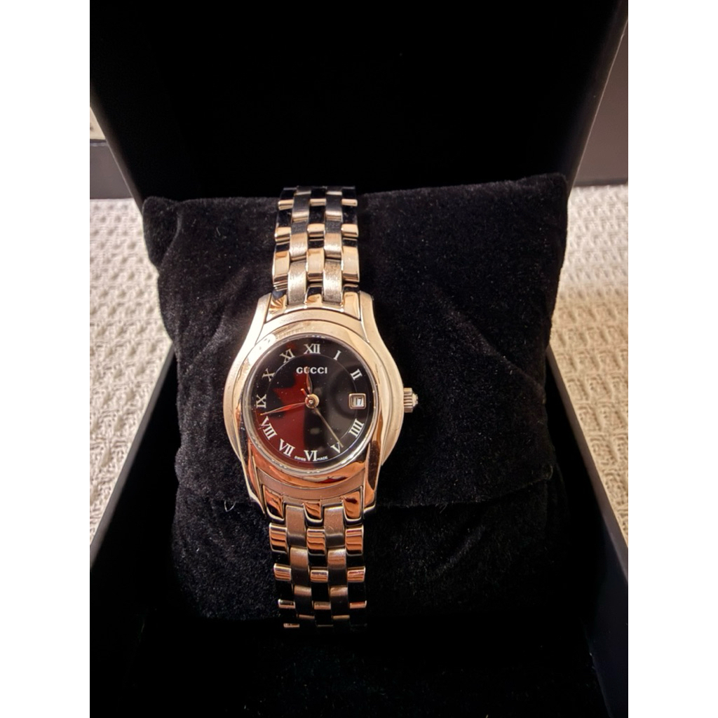 นาฬิกาผู้หญิง GUCCI Paris รุ่น 5500L (มือสอง สภาพดี)