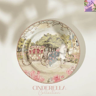 Violet Flamingo Cinderella Collection – แก้วมัคพร้อมกล่องของขวัญ ลายรถม้า & ปราสาท เนื้อเซรามิกพรีเมียม