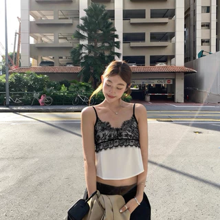 STR พร้อมส่ง💗🎐Silk Topเสื้อสายเดียวลูกไม้ผ้าซาติน เสื้อกล้ามคอวี ดีไซน์เก๋ไก๋ทรงหลวม ดูแพงเซ็กซี่ผู้หญิง สไตล์ฝรั่งเศส