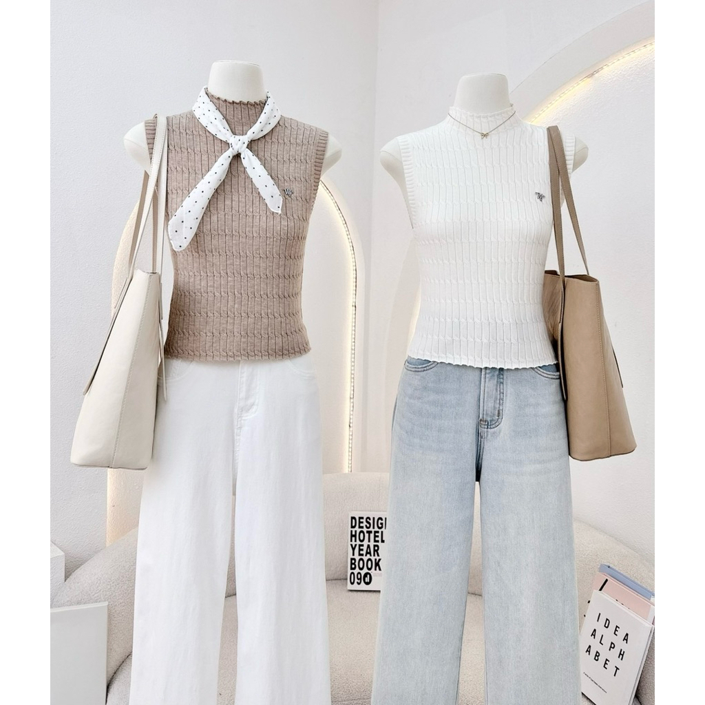 WA YA เสื้อแขนกุดคอเต่า