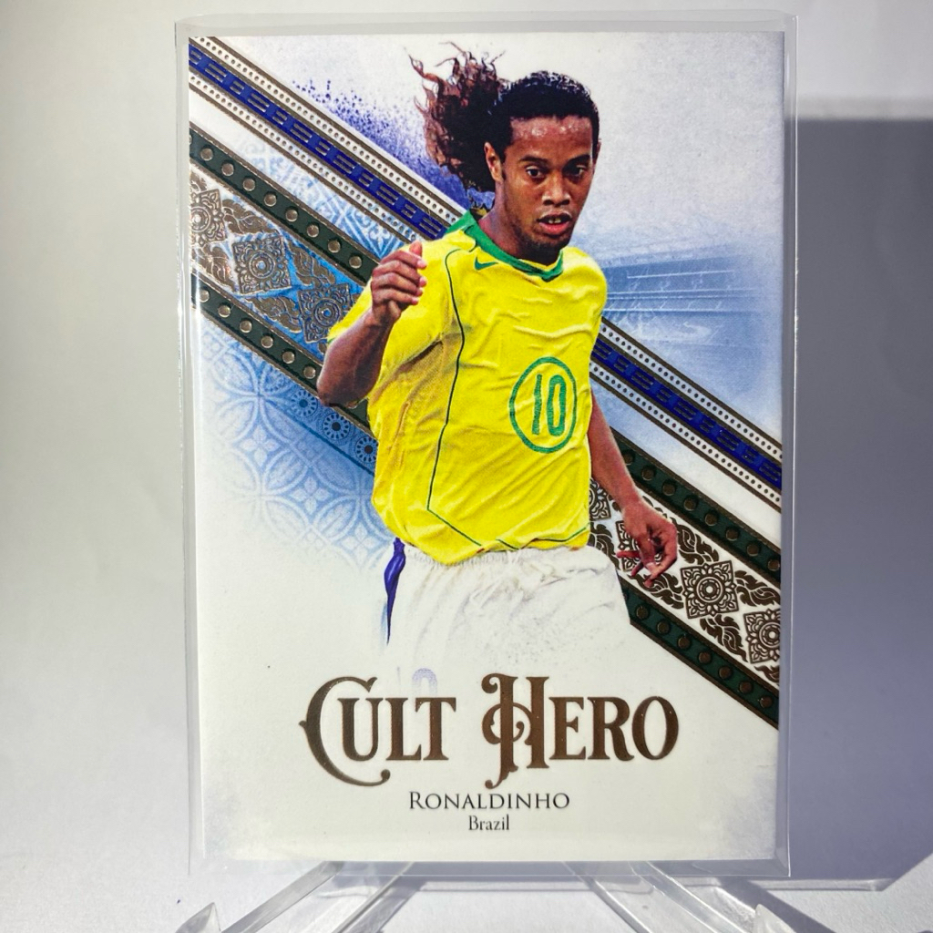 การ์ดนักฟุตบอล RONALDINHO (การ์ด RUN# 25/32), BRAZIL,  CULT HERO, FUTERA 2024, (Distributed at THE C