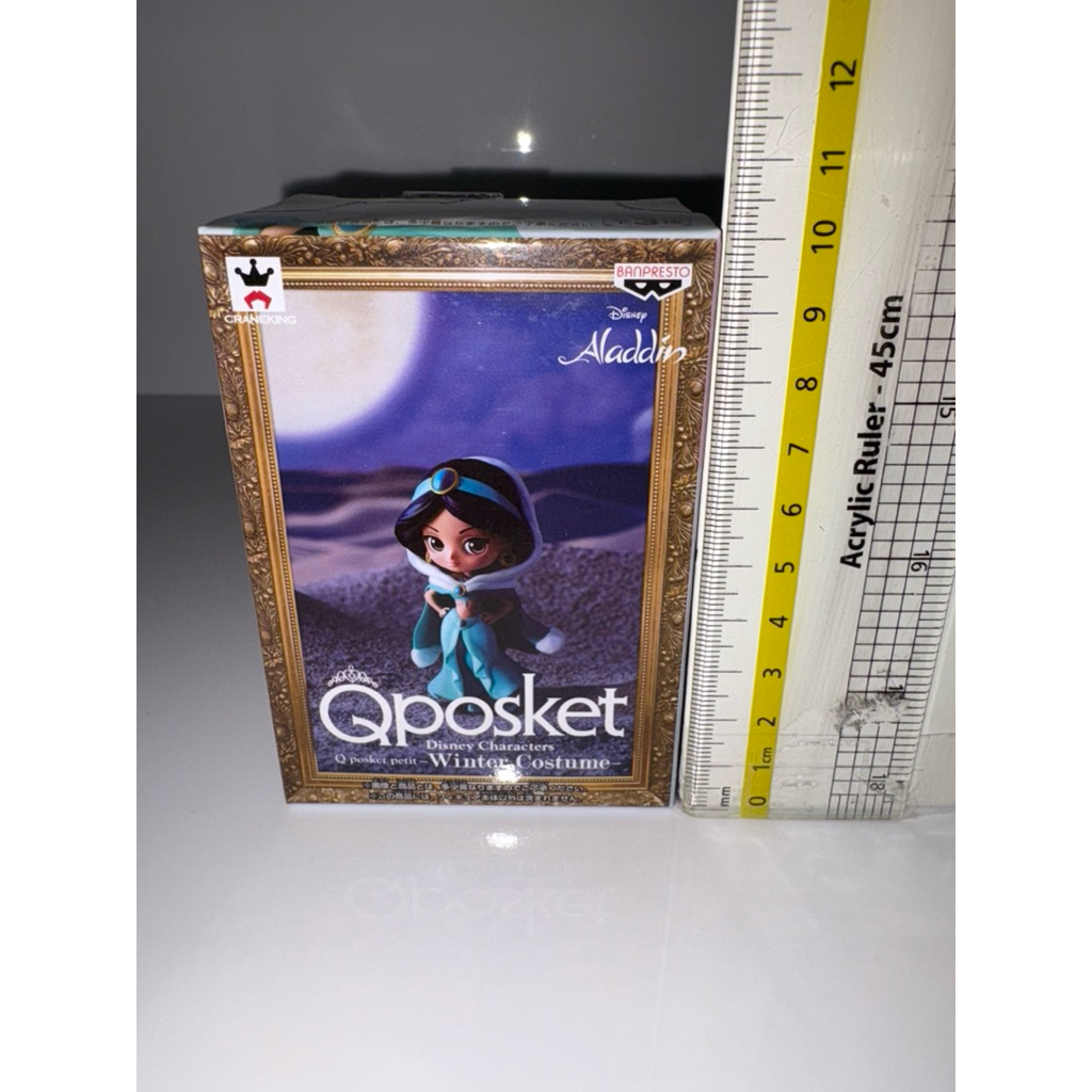 Qposket Petit Disney Characters Winter Costume - Jasmine แท้ มือ 1 กล่องบุบเล็กน้อย