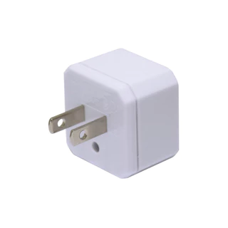 ส่งฟรี Toshino ปลั๊กแปลง 2 ขาแบน รับไฟ 3500W รุ่น EA-E 3 ชิ้น