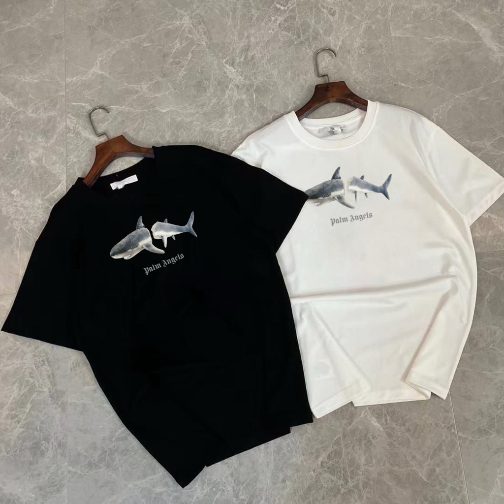 🌟STF_SHOP🌟เสื้อยืด แขนสั้น คอกลม งานคอป้าย ลายฉลาม สกรีนหน้า มี ขาว ดำ [ S-XL ]