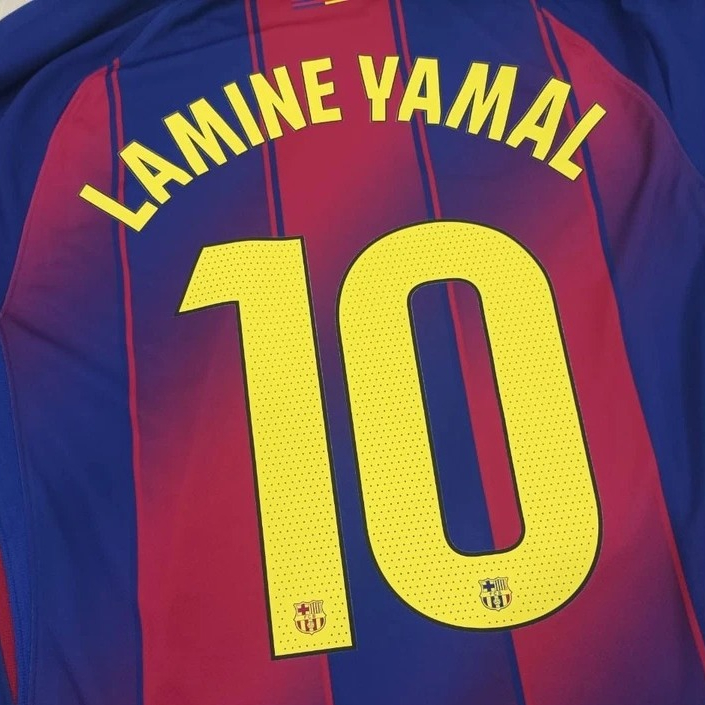 FONT สโมสร Bacelona 2025/26 (สีเหลืง) FONT เสื้อเหย้า สำหรับ  รายการ ลาลีก้าสเปน