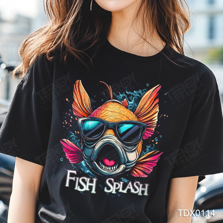 Teendy Trend เสื้อยืดผู้ชาย ผู้หญิง คอตตอน ลายfish สีดำ รุ่นTDX0114-BL
