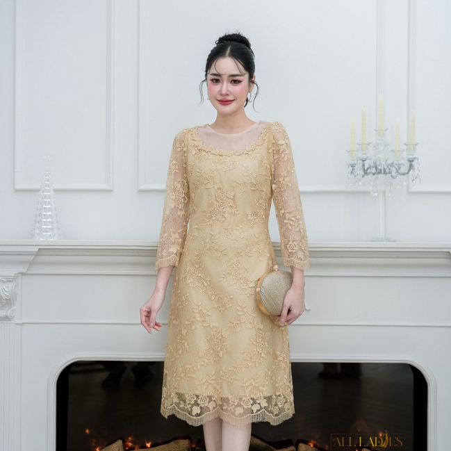 All Ladies เดรสลูกไม้ใยบวบดอกไม้ห้าส่วน – โปรปัง