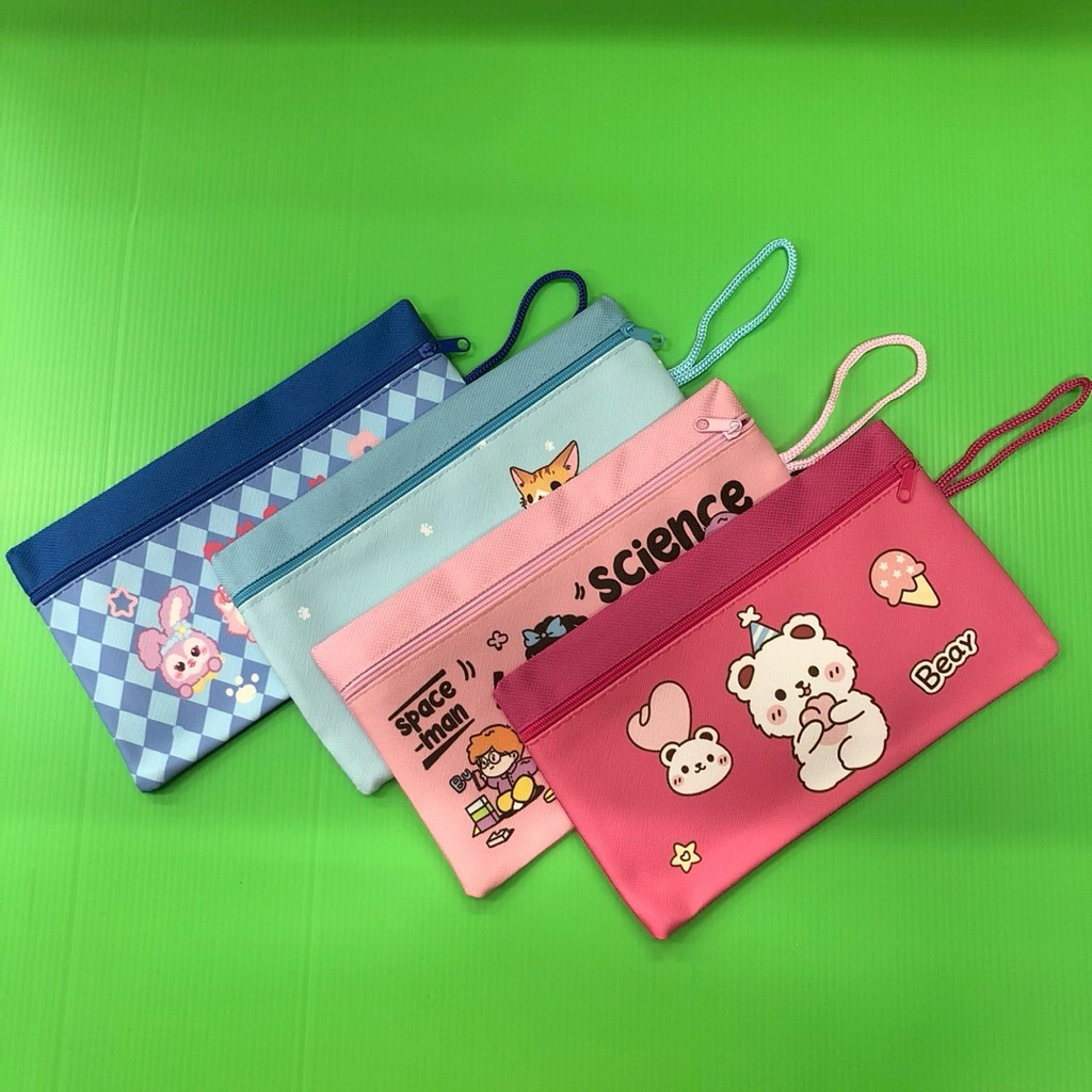 ( 12 ชิ้น) No.802 กระเป๋าใส่เครื่องเขียน คละลาย เอนกประสงค์ ยาว 20x12 ซม สินค้ายกโหล(12ชิ้น)