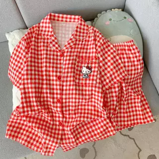 ชุดนอนไหมญี่ปุ่น แขนสั้นขาสั้น ผ้านิ่มใส่สบาย สินค้าพร้อมส่ง