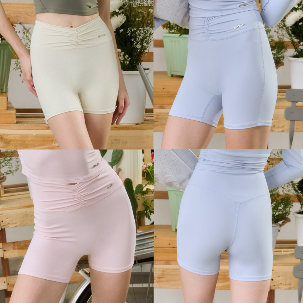 Lunar Gymwear - Kira Short-กางเกงขาสั้นดีเทลจับจีบช่วงเอวช่วยพรางหน้าท้องทำให้รูปร่างดูละมุนมากขึ้น