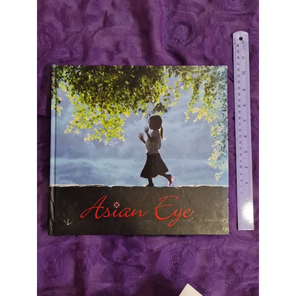 ASIAN EYE.        *******