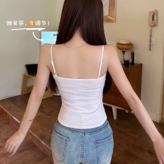 เกาะอกระบาย ดีเทลแต่งชายลูกไม้พร้อมโบว์ตรงหน้าอก มีฟองน้ำในตัว สายปรับได้ ผ้ายืดคุณภาพดี ราคาโรงงานพร้อมส่ง