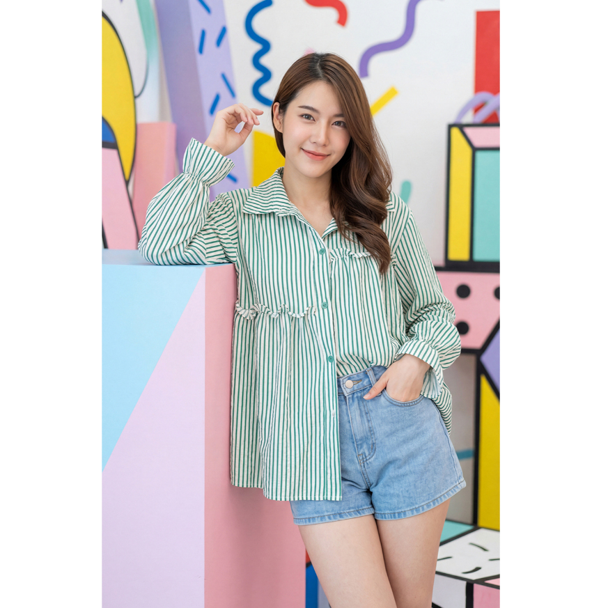 (ส่งด่วนในไทย) เสื้อเชิ้ตแฟชั่น ผู้หญิง สไตล์โอเวอร์ไซส์ แต่งริ้ว - สีแดง / สีเขียว