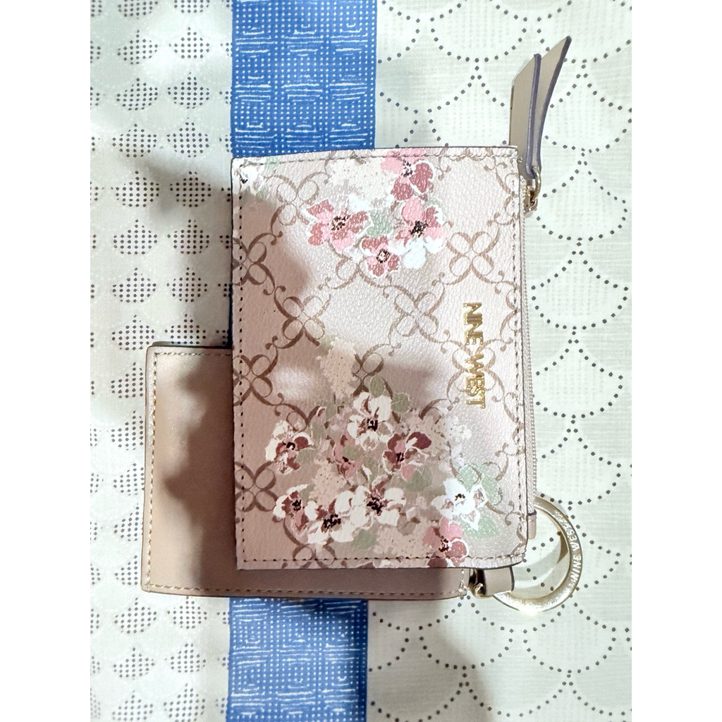 nine west กระเป๋าสตางค์และcardholder แยกส่วน