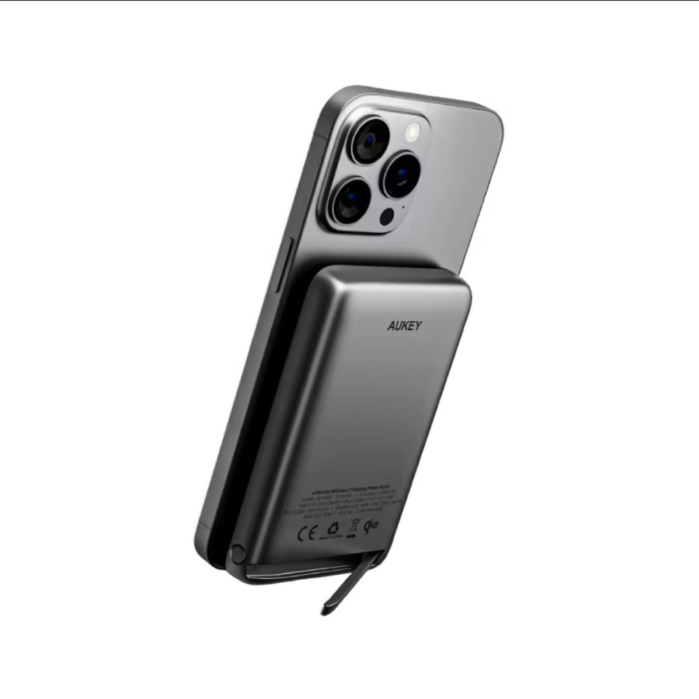 AUKEY PB-MS05 MagFusion 6700mAh Magnetic Wireless Power Bank PD 20W