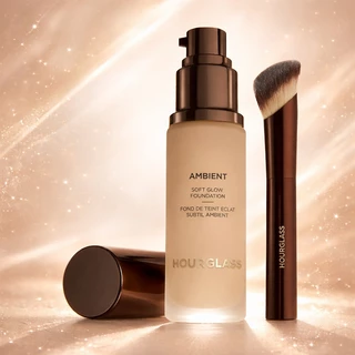 Hourglass long handle oblique Foundation Brush concealer brush Makeup Brushes เส้นใยนุ่มผมแฟชั่นการออกแบบแปรงหน้าเดียว
