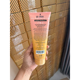 โลชั่นกันแดดผิวกาย เซริเซ่ SPF50 PA+++ ปกป้องผิวจากแสงแดดอย่างมั่นใจ 150ml
