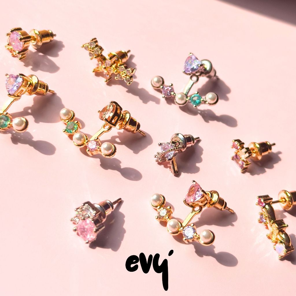 🔥HOT ITEM🔥 ต่างหูทองแดงชุบทอง 18K เพชร CZ AAA+ เส้นแสงสวยมาก **ราคาต่อ 1 คู่**