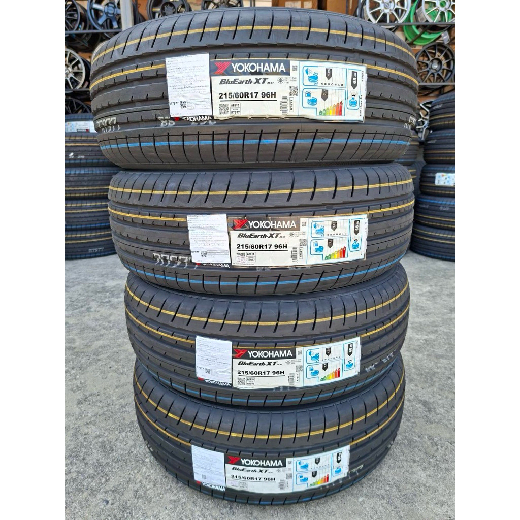 🚗🚓yokohama ae61 215/60/17 ยางใหม่ปี25ปลายปี