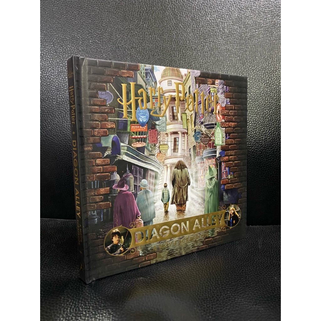 (หนังสือภาษาอังกฤษพร้อมส่ง) Hary Potter. + DIAGON ALLEY SCARIOOK(R5)