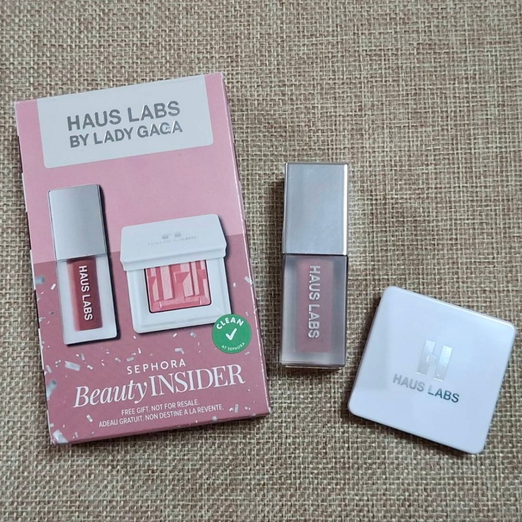 ขอบกล่องถลอกนิดๆ ดูรูปก่อนสั่งนะคะ Haus Labs By Lady Gaga เซ็ท Blush Highlight + Lip Gloss