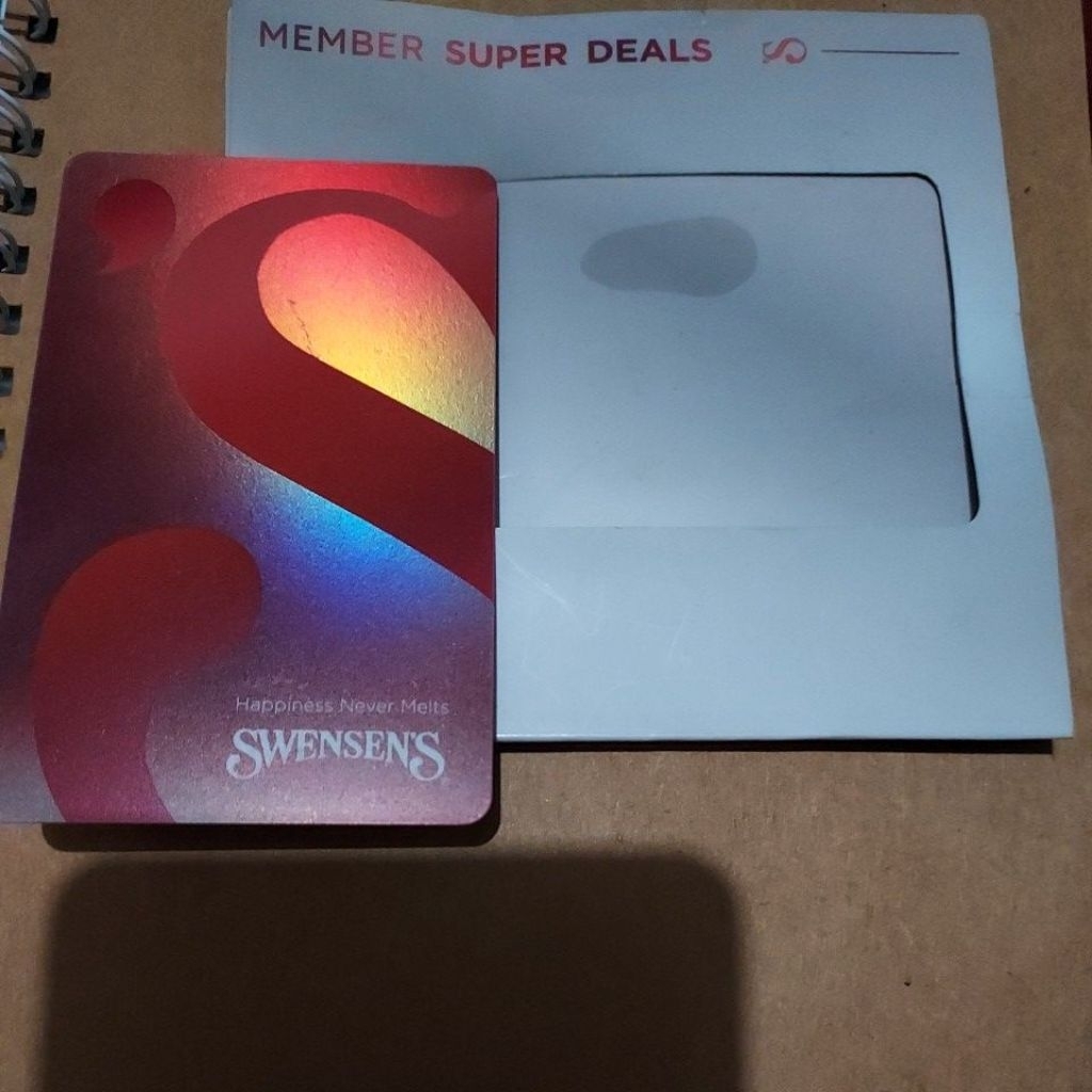 บัตรสมาชิก Swensen ขายเพื่อใช้เป็นส่วนลดร้าน Swensen / กับสะสมเฉยๆนะคะ🙋‍♀️👍โปรดอ่านรายละเอียดหรือแชท