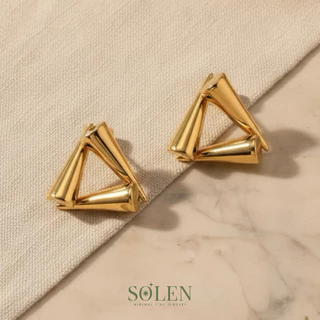 SOLEN Prism ต่างหูทรงสามเหลี่ยม 3D สไตล์เรขาคณิต สแตนเลสแท้ งานพรีเมียม ผิวแพ้ง่ายใส่ได้