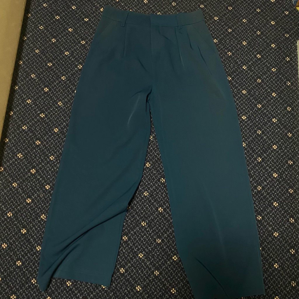 ส่งต่อกางเกงขายาว beming.bkk