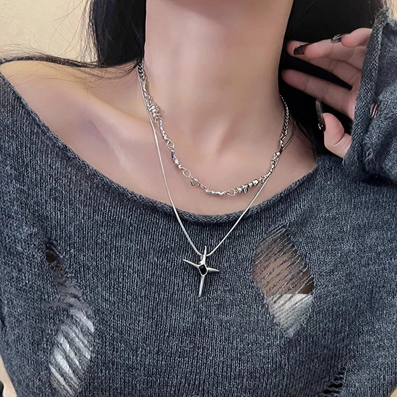 COD-ในไทย💖สร้อยคอสองชั้น ไม้กางเขนรูปดาว ประดับเพทาย สีดํา สไตล์ฮิปฮอปเทรนด์เท่ เครื่องประดับแฟชั่น สำหรับผู้หญิง-Kri