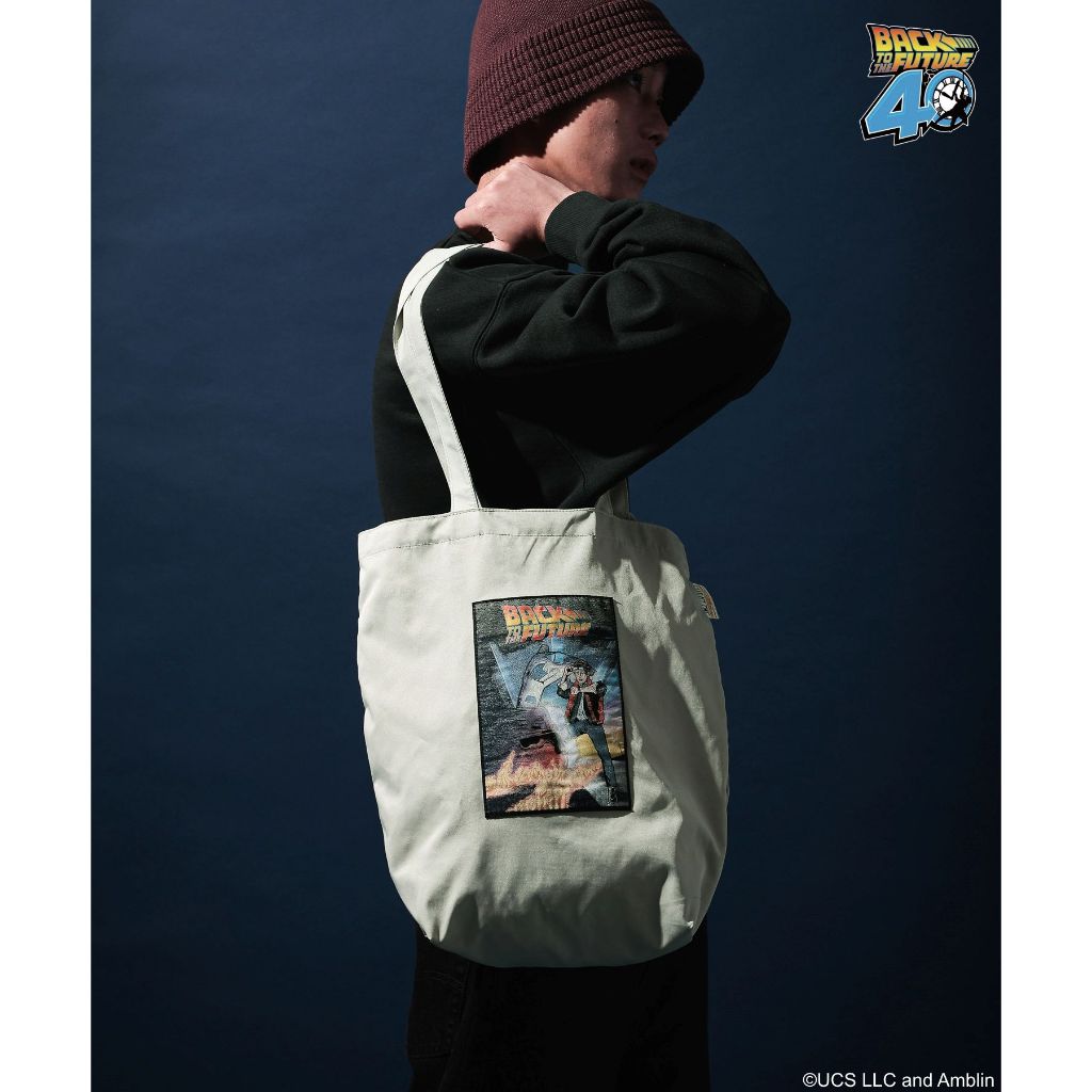 niko and ... [Back to the Future] กระเป๋าโท้ต ลายกราฟิก Collaboration Tote Bag