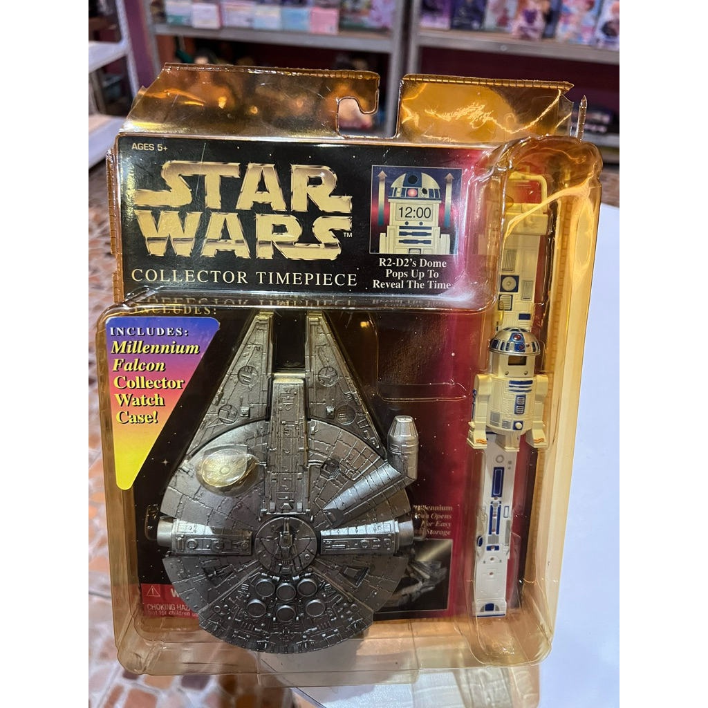 แท้/พร้อมส่ง Millenium Watch Case with R2-D2 Watch, Star Wars Collector Timepiece. unopened.