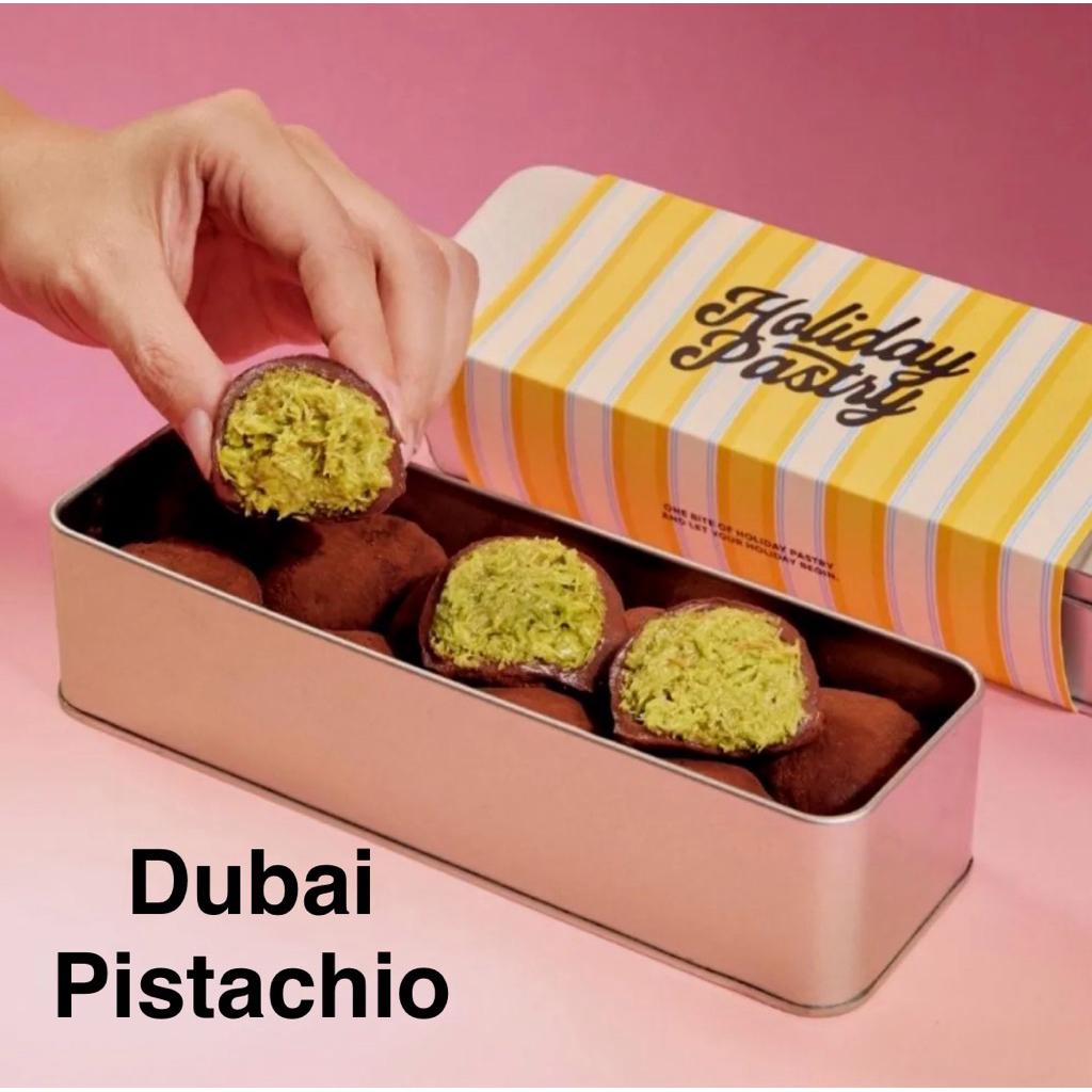 [ส่งด่วน] Holiday Pastry Dubai Pistachio/Hazelnut Chewy Cookies Gift Box/Madagasca Vanilla Puff/Carr