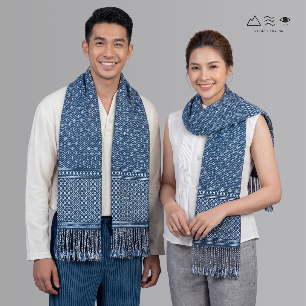 ผ้าพันคอขิดไทกะเลิง ลายดอกมะขวิด - คราม