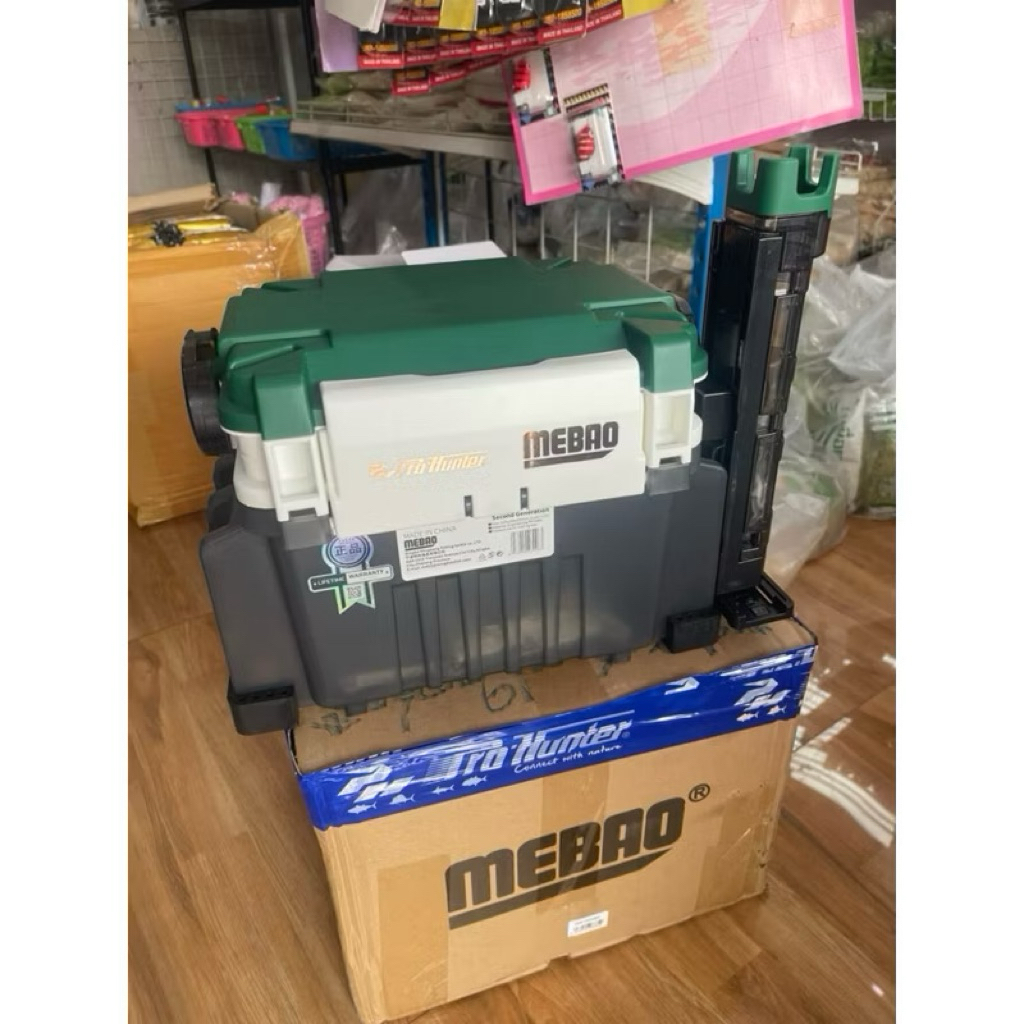 กล่อง ใส่อุปกรณ์ตก MEBAO รุ่น MB-705 (suit) มาพร้อมที่เสียบคัน)