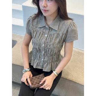 Waffle Top (วาฟเฟิลท็อป) - เสื้อคอปกสม็อกเอว ลายตาราง ใส่แล้วเก็บทรงพรางหุ่น (วาฟเฟิล)