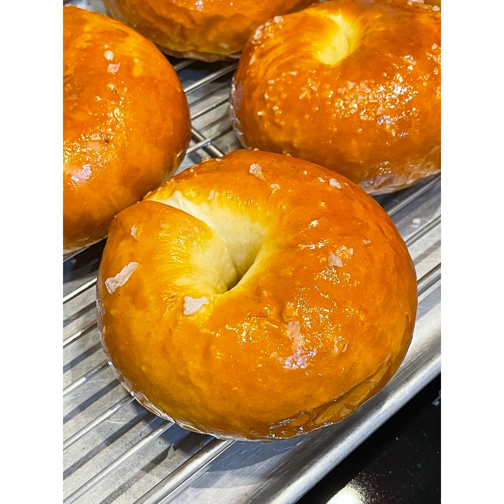 Butter Pretzel Ring วงแหวนเนย 🧈🥯 2-4 pcs.