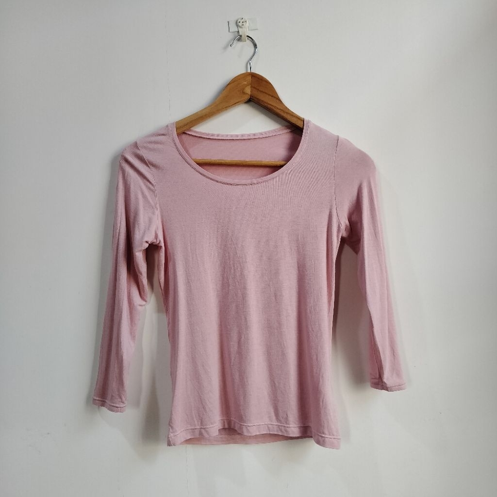 เสื้อ Uniqlo Heattech Extra Ultra ผู้หญิง, Fiberheat