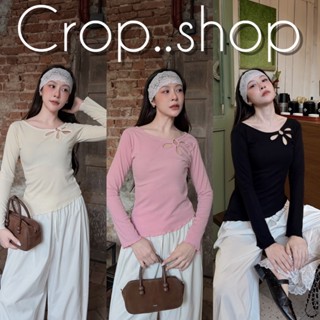 crop..shop เสื้อเเขนยาว เก๊มาก งานสวย เว้ารูปดอกไม้สวยดูหรู …