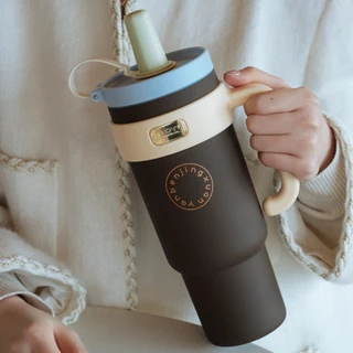 [พร้อมจัดส่ง]แก้วน้ำเก็บความเย็น❄️สแตนเลสเคลือบเซรามิก แก้วเก็บความเย็น 30oz/1000ML แก้วเก็บความเย็น ด้ามจับแบบพกพา
