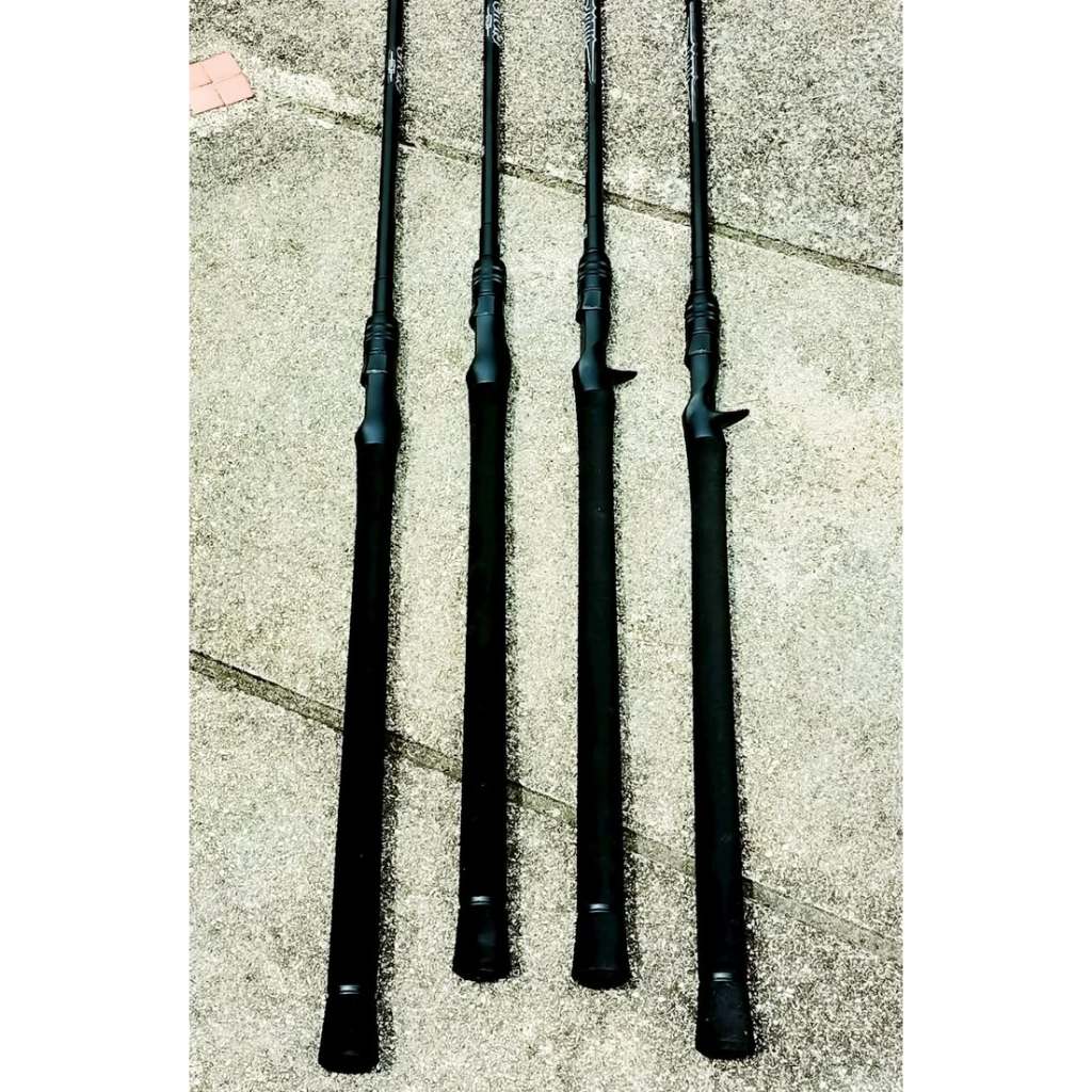 คันเหยื่อสด ZADIS BLACK WARRIOR เวท 12-25LB ยาว 8 ฟุต 2ท่อน