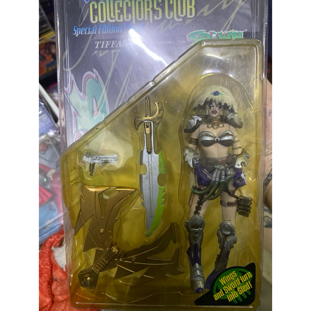 McFarland Spawn  Tiffany  -  Collector's Club  -  Special Edition Figurine