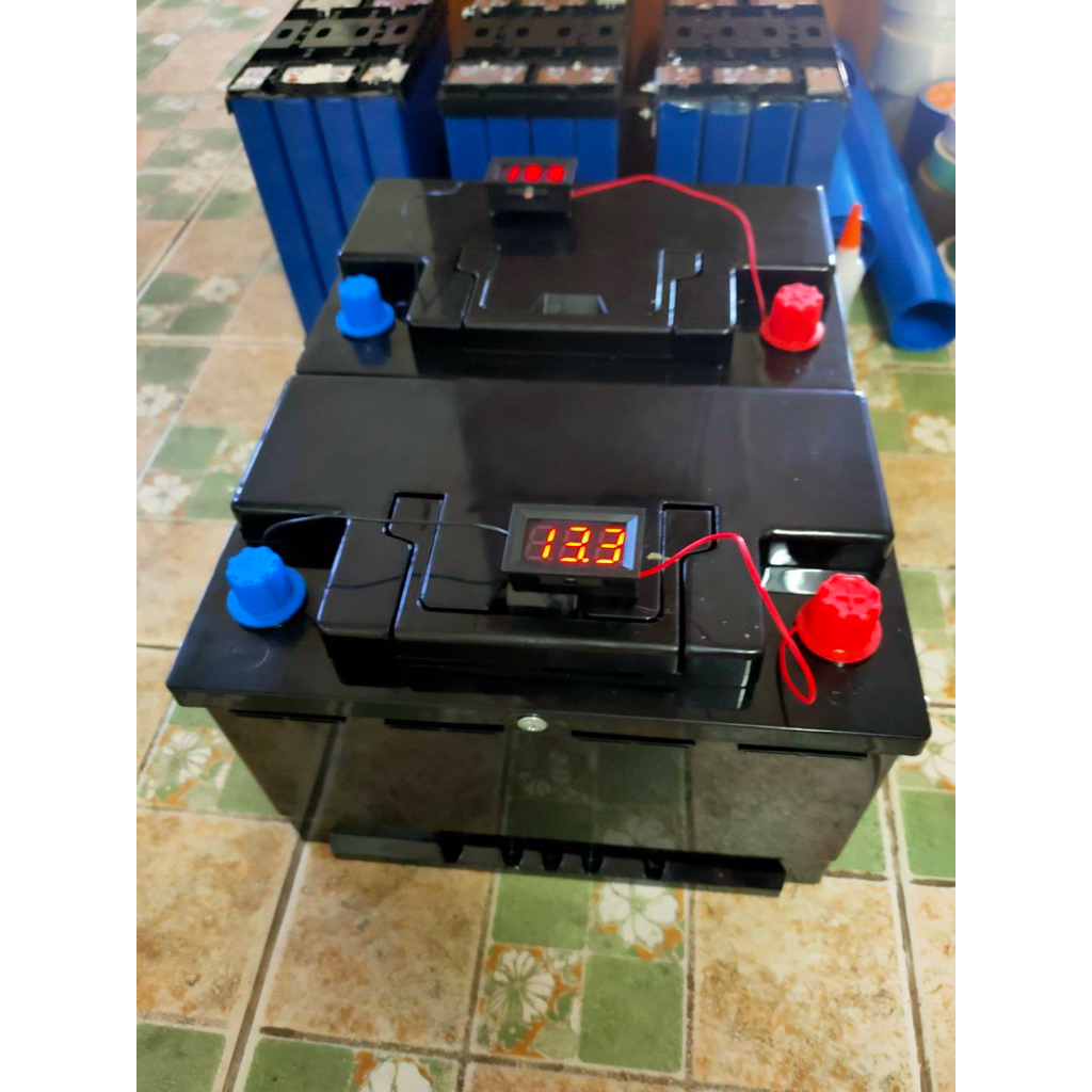 แบตลิเธียม 12v 100Ah  พร้อมกล่อง